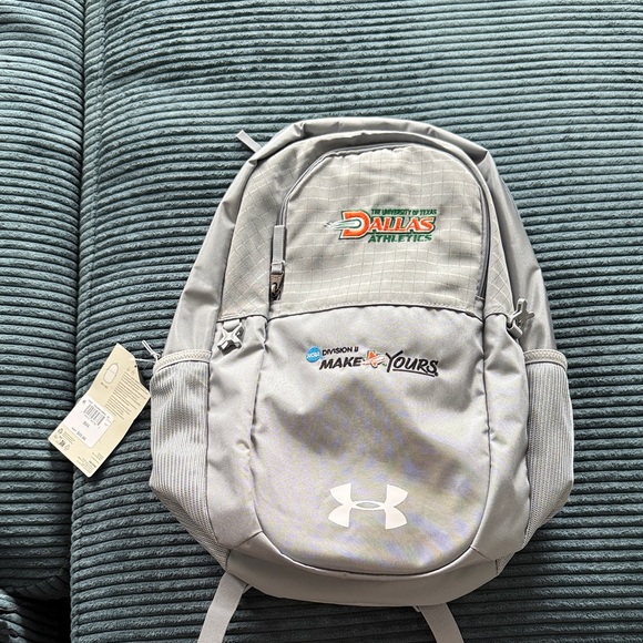 Under Armour Light Gray Men's Backpack - Picture 1 of 1